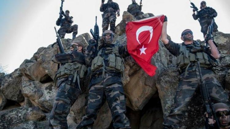 Son dakika gelişmesi! Afrin'de hatlar birleşti, hilal oluştu!