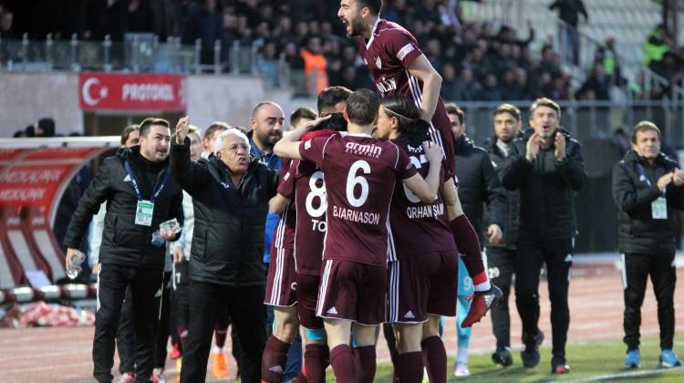 Ümraniyespor Elazığ'da şoka girdi