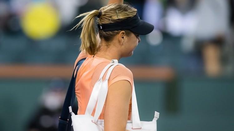 Sharapova'dan erken veda!