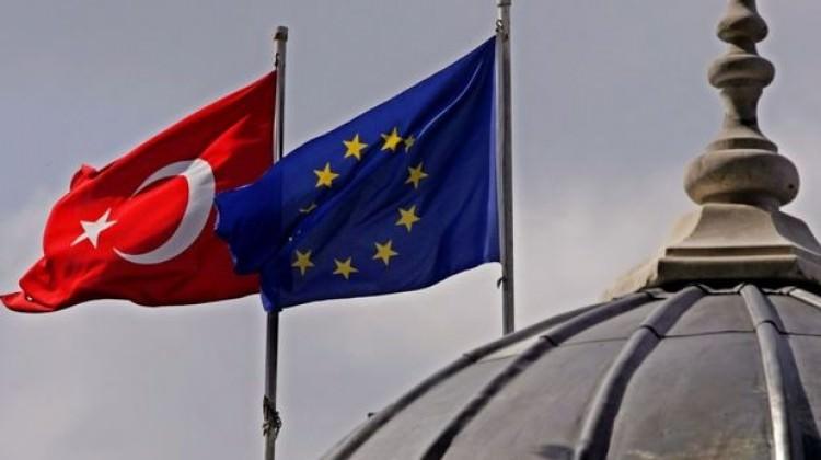 AB ülkesinden Türkiye'ye övgü yağmuru