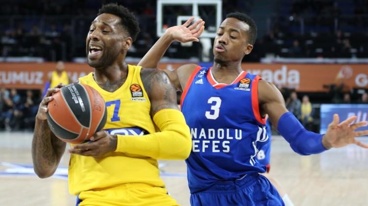 Anadolu Efes sonunu getiremedi