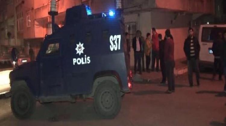 Bağcılar'da silahlı saldırı: 1 yaralı