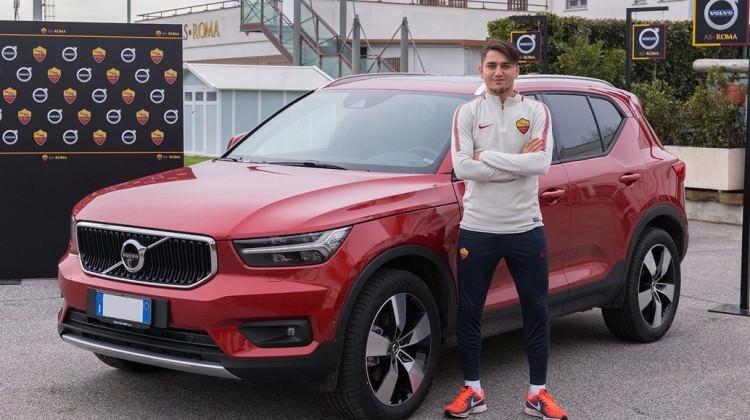 Cengiz Ünder'e büyük onur!
