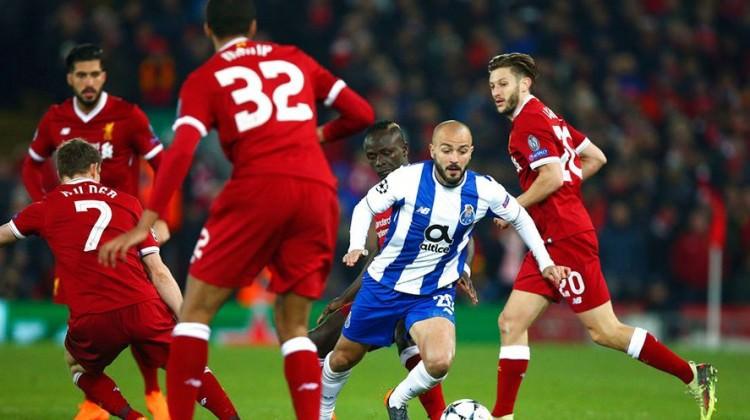 Liverpool sessiz sedasız çeyrek finalde!