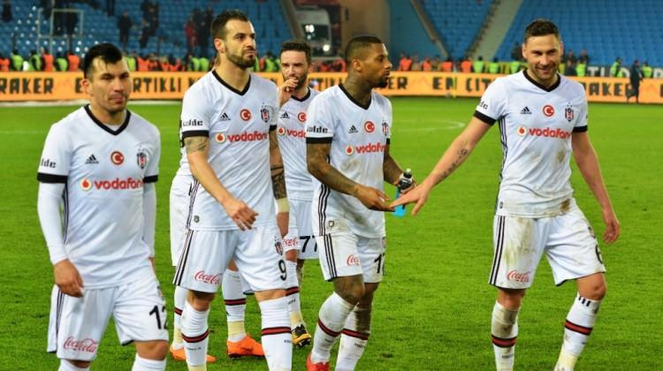 Negredo'dan Başakşehir ve G.Saray açıklaması