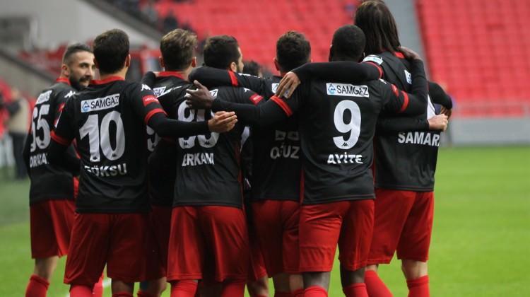 Samsunspor'dan kritik galibiyet