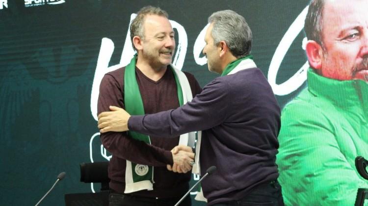 Sergen Yalçın resmi imzayı attı