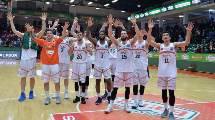 Banvit, adını çeyrek finale yazdırdı