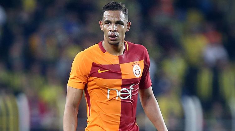 Galatasaray'da flaş ayrılık! İspanya'ya gitti...