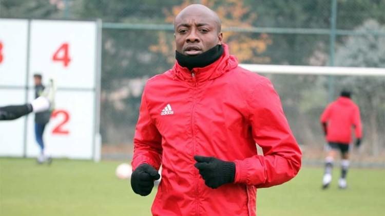 Gazişehir'de Pierre Webo şoku!