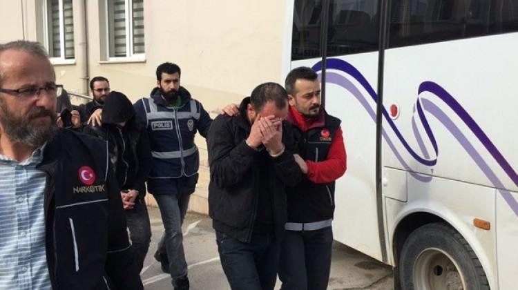 Her yerde aranan suç makinesi yakalandı
