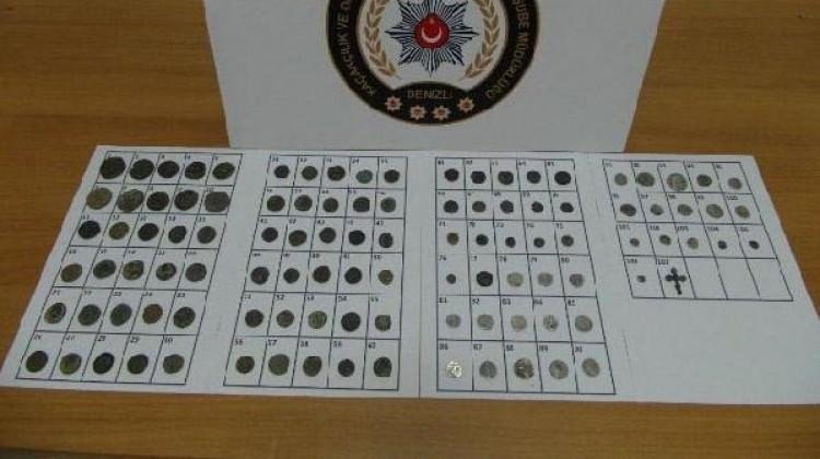 Sürücü koltuğunun içinden tarihi eser çıktı