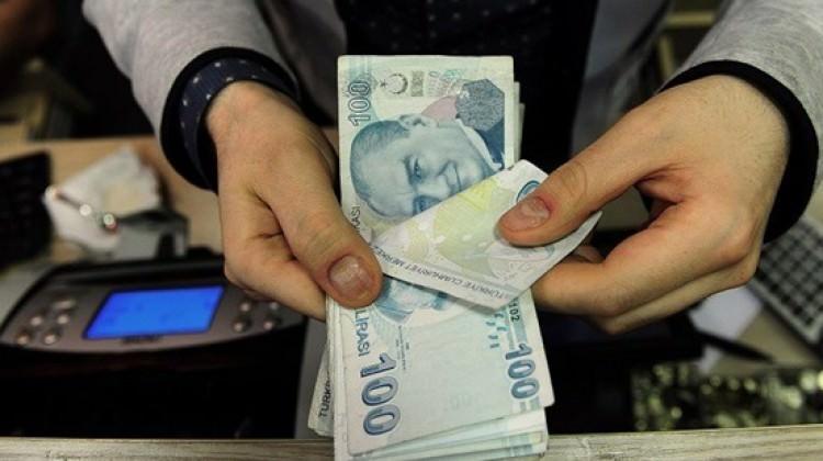 Emekliler ek ödemenin yükseltilmesini istiyor