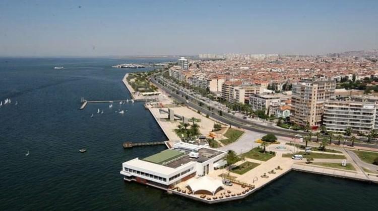İzmir'de konut satışları düşüş gösterdi