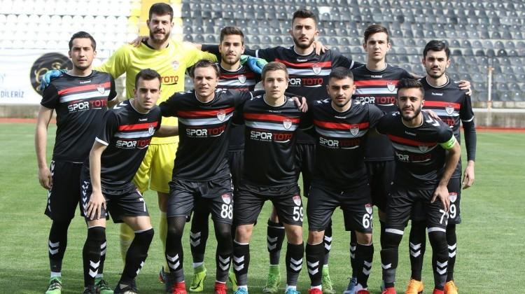 Tarihi fark! 8-1 yenilip ligden düştüler!