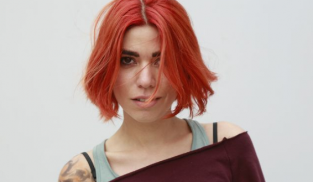 Court Row Azra Who Is Ceren Moray How Old And Where Is He Yayin akişina ulaşabilir ve gelecek programlari da kacirmadan takip star tv kurulan ilk oezel kanal olma oezelligine sahiptir. newsbeezer