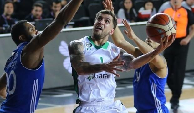 Darüşşafaka son anda kazandı