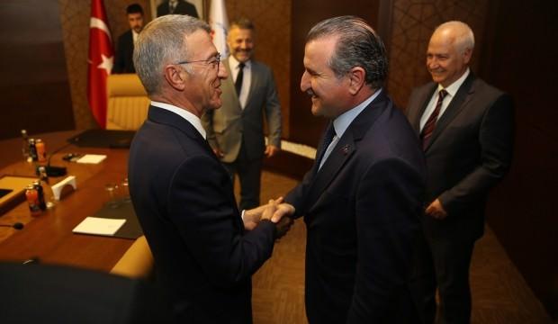 Trabzonspor'dan Bakan Bak'a ziyaret