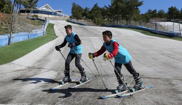Gaziantep'te 4 mevsim kayak keyfi