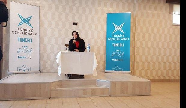 Zeynep Alkış Tunceli’de gençlerle buluştu