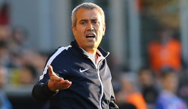 Özdeş: Bu ülkede kazanmak için her şey mübah