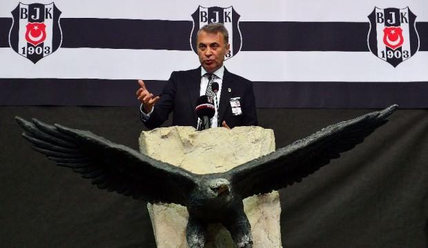 Beşiktaş yönetimi ibra edildi