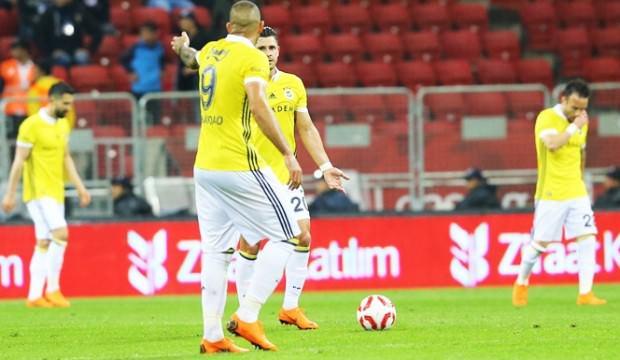 F.Bahçe'den maç sonu dürüm siparişi!