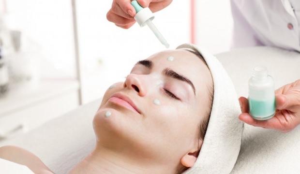 Hyalüronik asit nedir Cilde faydaları nelerdir Hyalüronik asit nedir Cilde faydaları nelerdir
