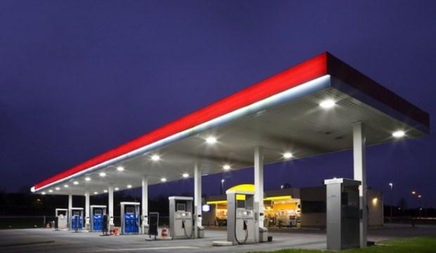 6 bin akaryakıt istasyonu 6 milyar dolara değişiyor