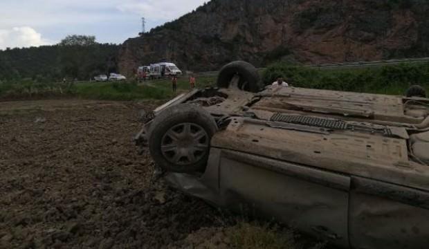 Çorum'da otomobil takla attı : 4 yaralı