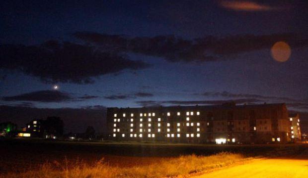 KYK yurdunda oda ışıklarıyla 'Kudüs' yazıldı