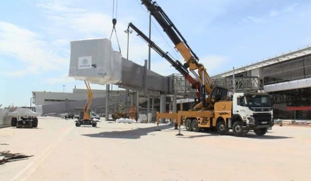 Sabiha Gökçen'de köprü montajına başlandı