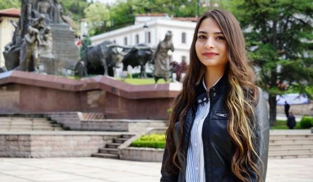 Öğretmenden şaşırtan evlilik teklifi!