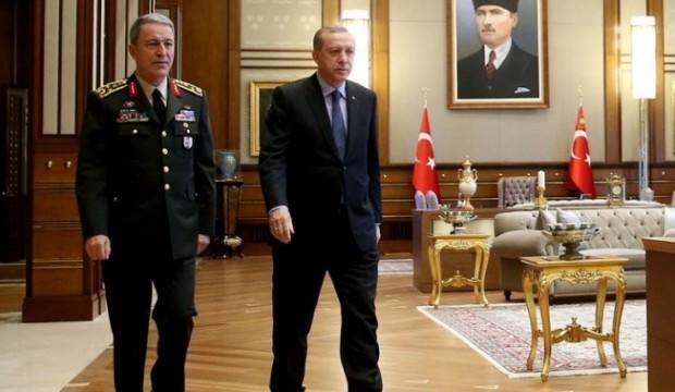 Akar mesajı verdi, Yunanistan paniğe girdi