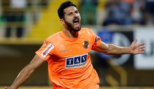 Emre Akbaba için Galatasaray açıklaması!