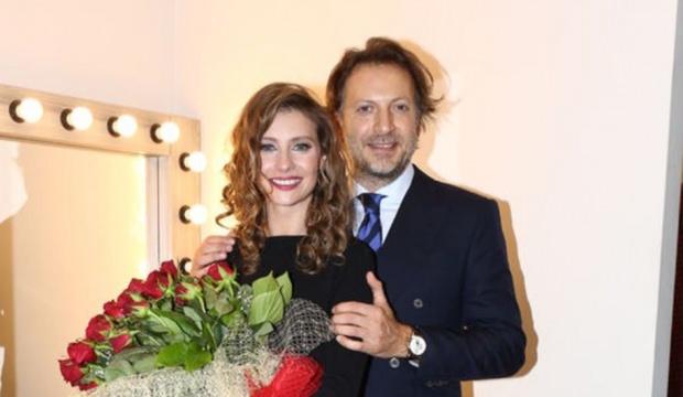 Mirgün Cabas: Biz böyle mutluyuz Mirgün Cabas: Biz böyle mutluyuz