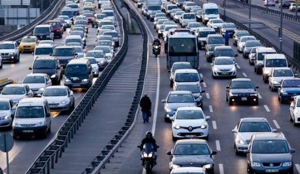 Günde ortalama 25 bin araç tescili yapılıyor!
