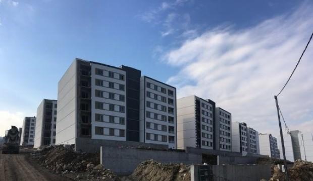 Manisa'da TOKİ konutları anahtar teslim töreni