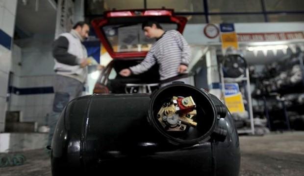 Patlamaya hazır binlerce araç yollarda