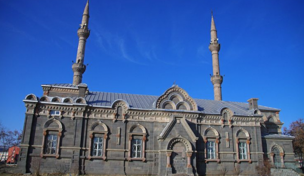 2018 Kars Ramazan Bayramı namazı sabah saat kaçta kılınacak?
