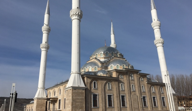 2018 Manisa Ramazan Bayramı namazı sabah saat kaçta kılınacak?