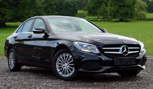 Mercedes en çok satan modelinin satışına ara verdi