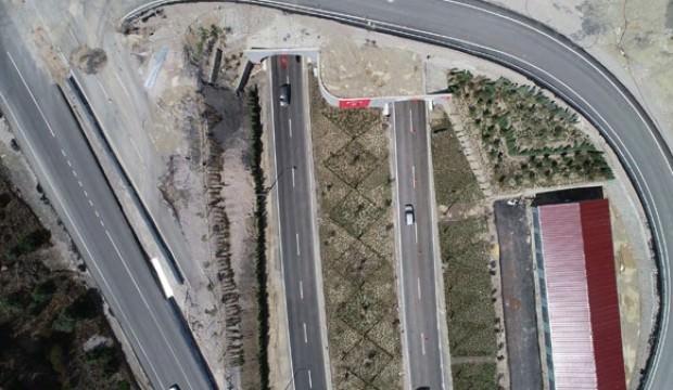 Sadece 15 günde yüzbinlerce kişi bu yolu kullandı