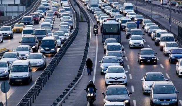Trafiğe 5 ayda 426 bin araç eklendi