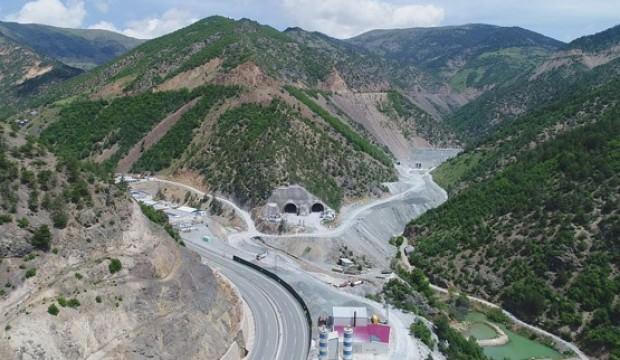 Yeni Zigana Tüneli'nin yapımı yarılandı