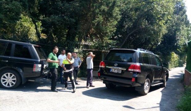 Adnan Oktar'ın milyonluk otoparkı!