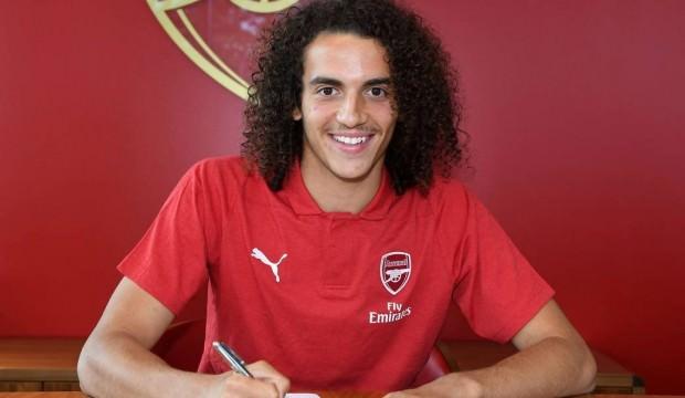 Arsenal'den 19'luk orta saha transferi!
