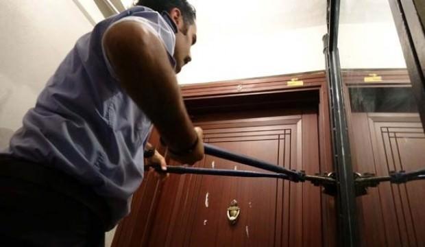 İnanılmaz olay! Kapıyı açan ekipler şok oldu