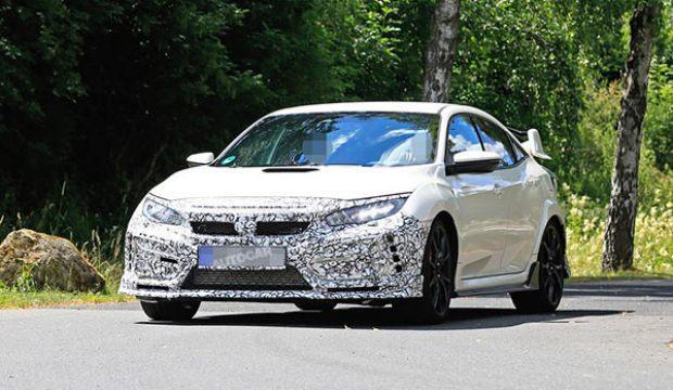 Honda Civic Type R makyaja hazırlanıyor