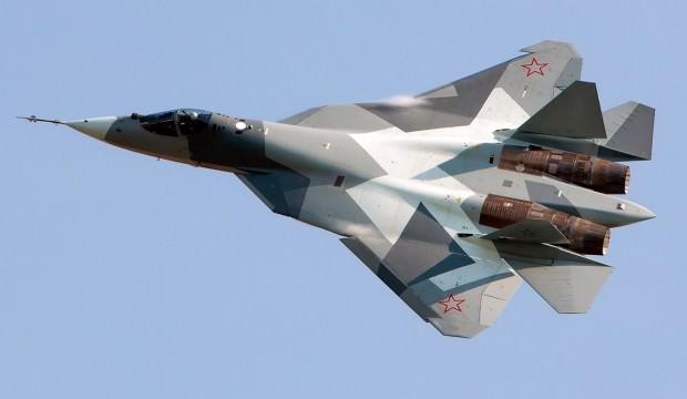 Suriye ordusu kaynağı: İsrailin düşürdüğü bir Su-22 uçağıydı Suriye ordusu kaynağı: İsrailin düşürdüğü bir Su-22 uçağıydı